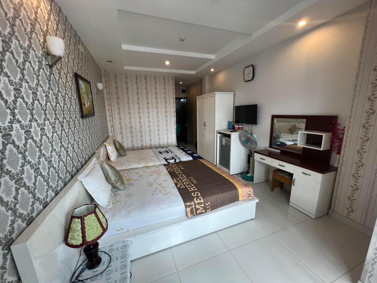 Redflower Hotel Thành Pho Ho Chí Minh Esterno foto