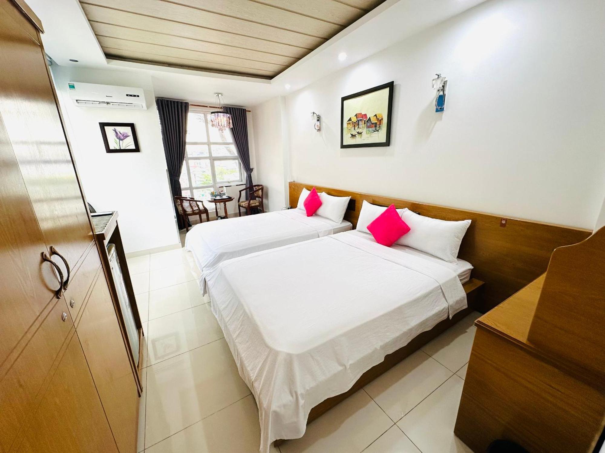 Redflower Hotel Thành Pho Ho Chí Minh Esterno foto