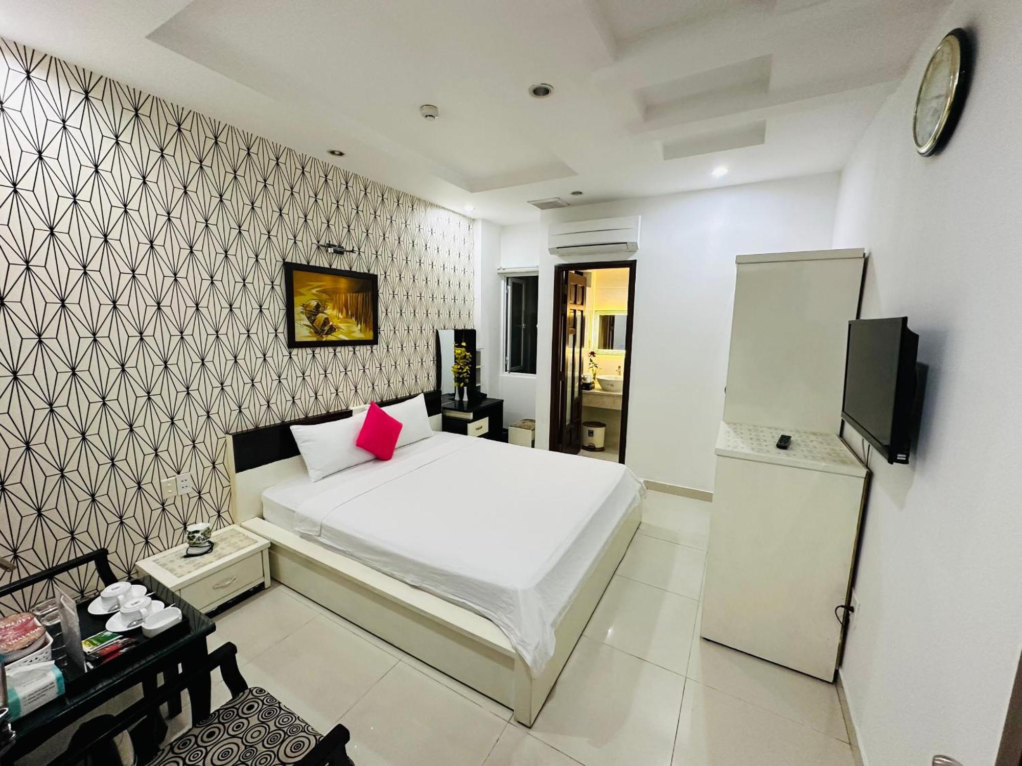 Redflower Hotel Thành Pho Ho Chí Minh Esterno foto