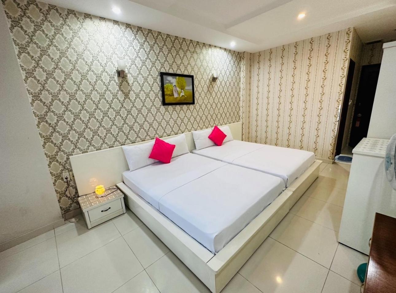 Redflower Hotel Thành Pho Ho Chí Minh Esterno foto