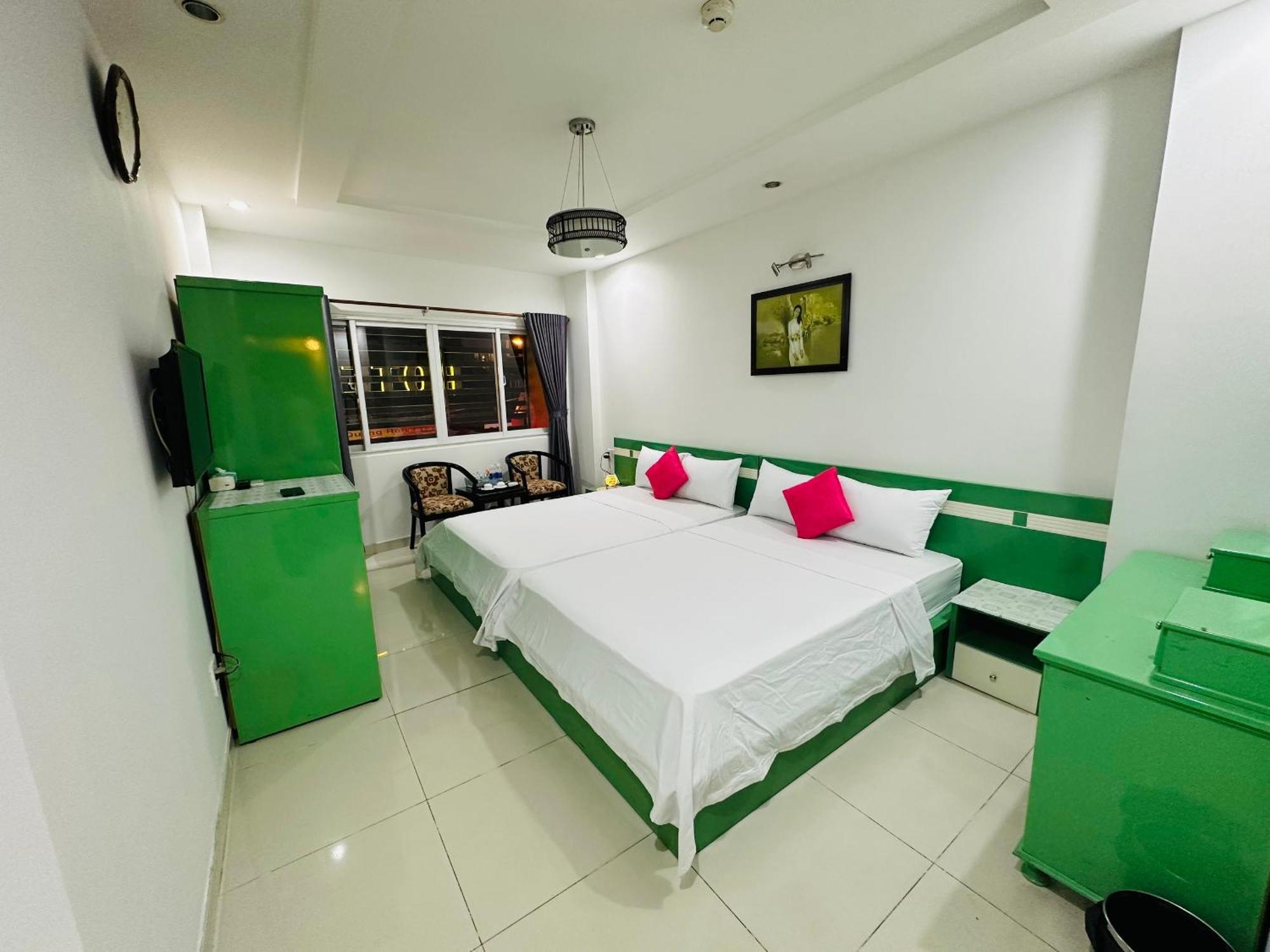 Redflower Hotel Thành Pho Ho Chí Minh Esterno foto