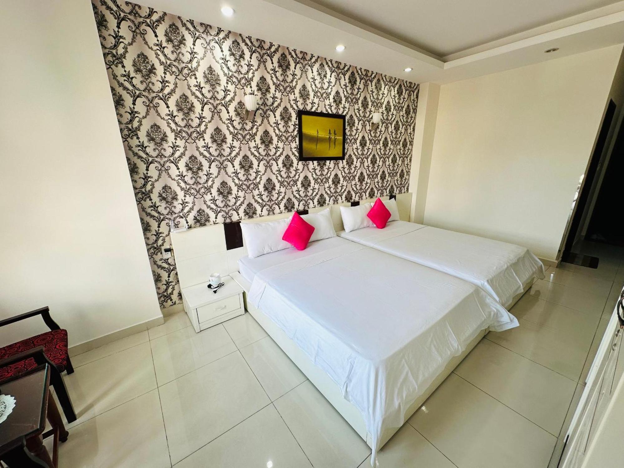 Redflower Hotel Thành Pho Ho Chí Minh Esterno foto