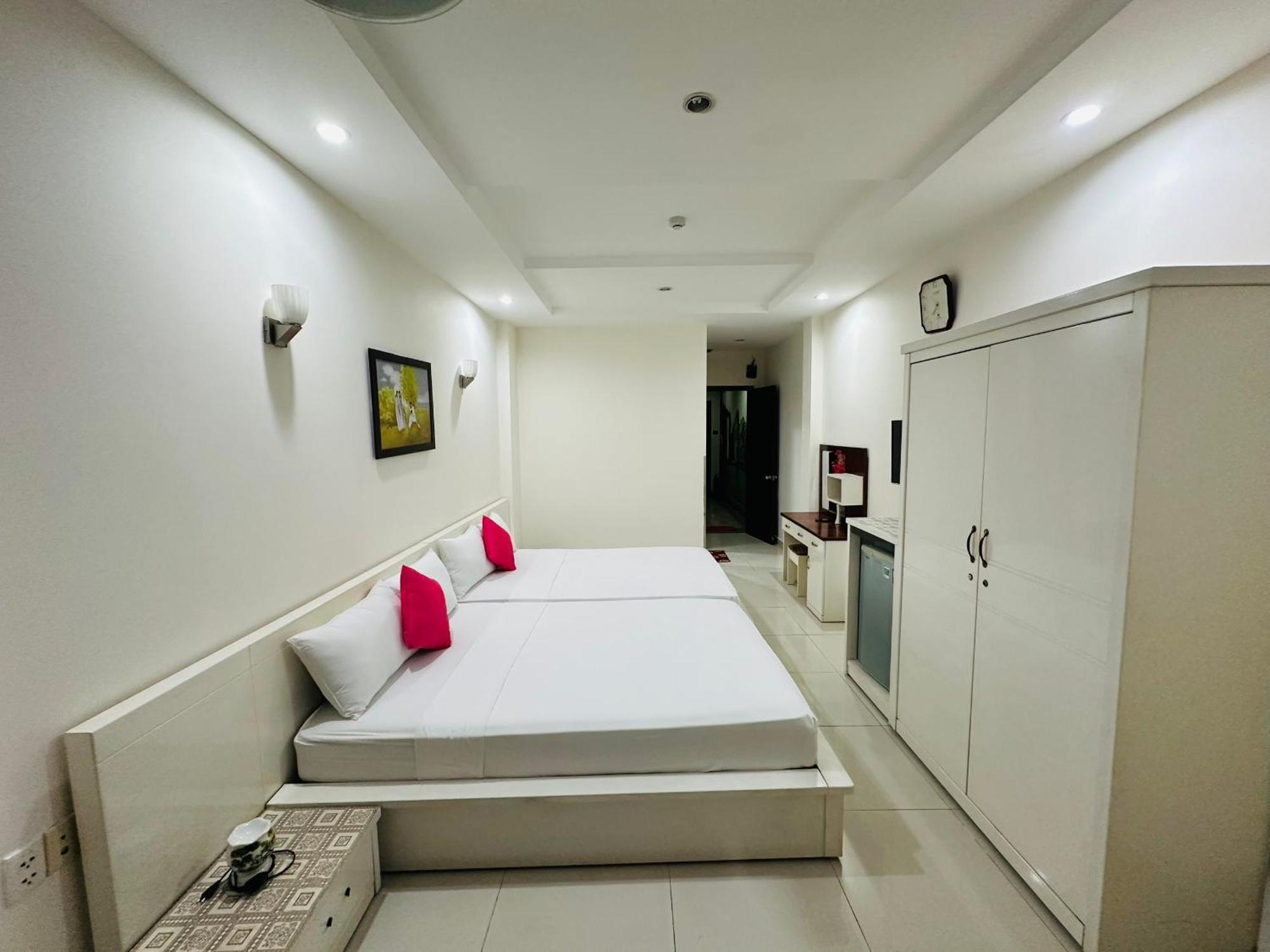 Redflower Hotel Thành Pho Ho Chí Minh Esterno foto