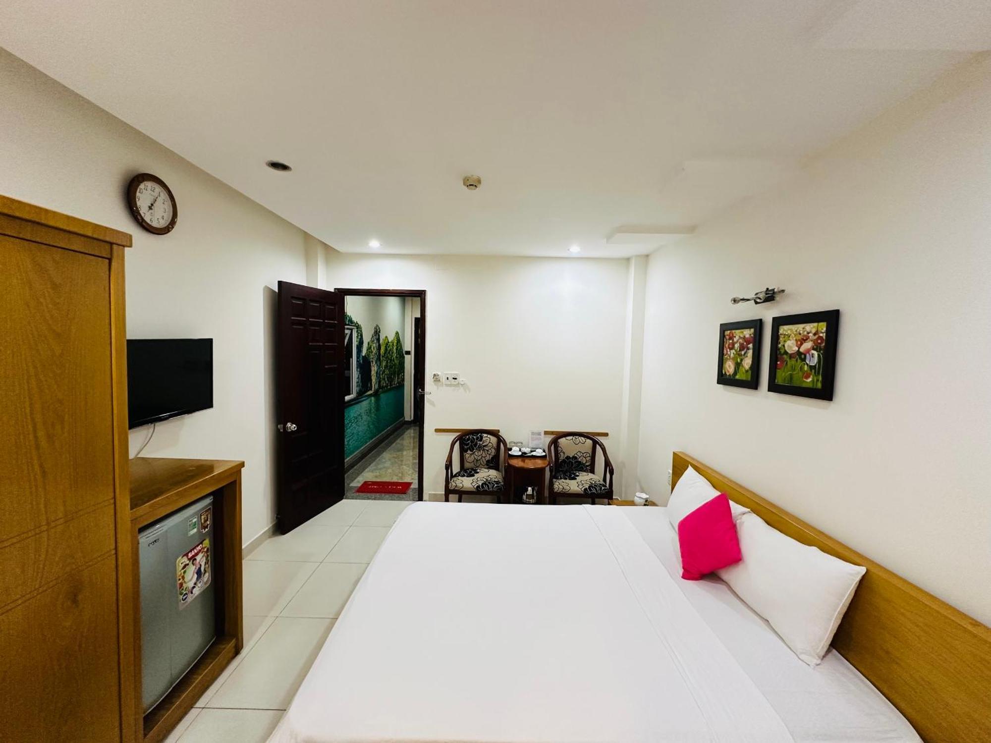 Redflower Hotel Thành Pho Ho Chí Minh Esterno foto