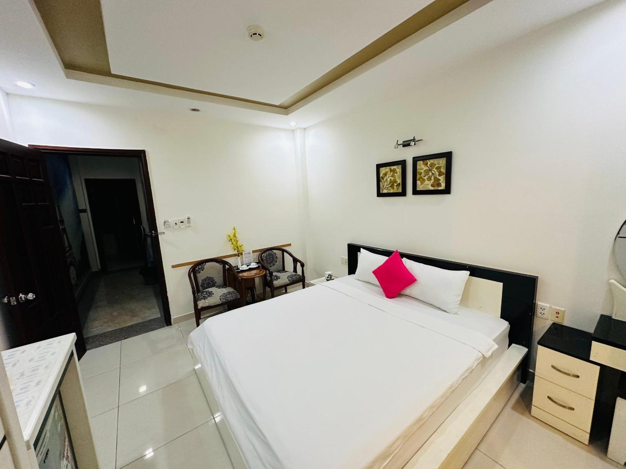 Redflower Hotel Thành Pho Ho Chí Minh Esterno foto